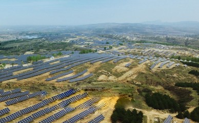 晶澳推出“光伏戶用領(lǐng)跑者發(fā)電系統(tǒng)”，領(lǐng)跑戶用市場(chǎng)發(fā)電業(yè)務(wù)